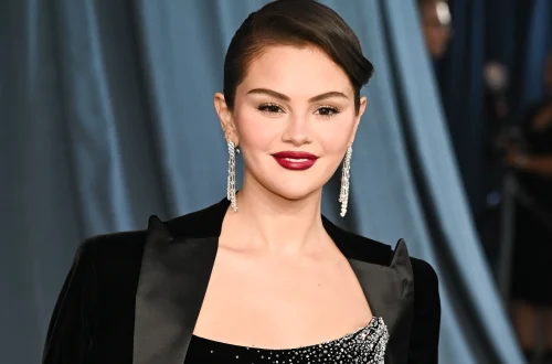 Selena Gomez Net Worth 2026 Income, Salary, Career, Investments, Houses, Latest News